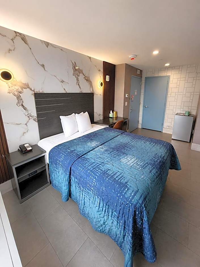 hotel365