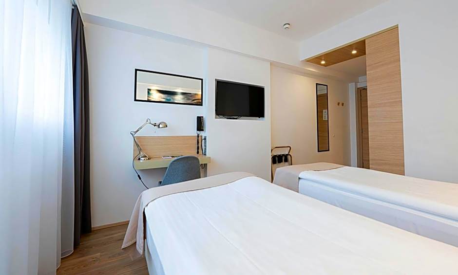 Storm Hotel by Keahotels