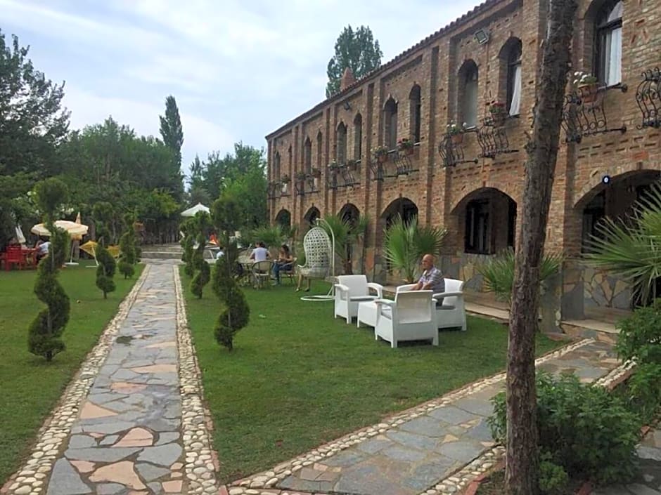 Manastirhan Otel Kazdaglari
