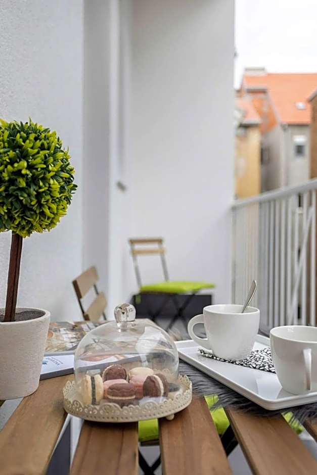 Lux Nest I City Apartment URBAN STAY