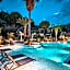 Morina Deluxe Hotel
