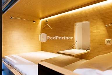 Capsule Inn Antasari Mitra RedDoorz