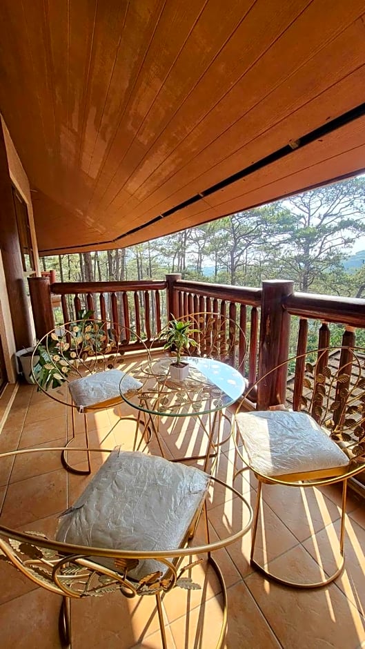The Forest Lodge at Camp John Hay