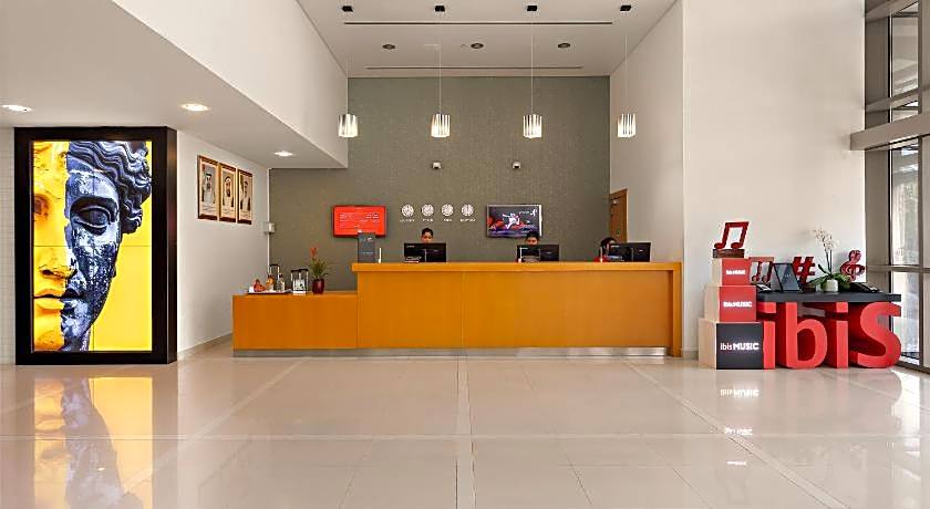 Ibis Abu Dhabi Gate Hotel