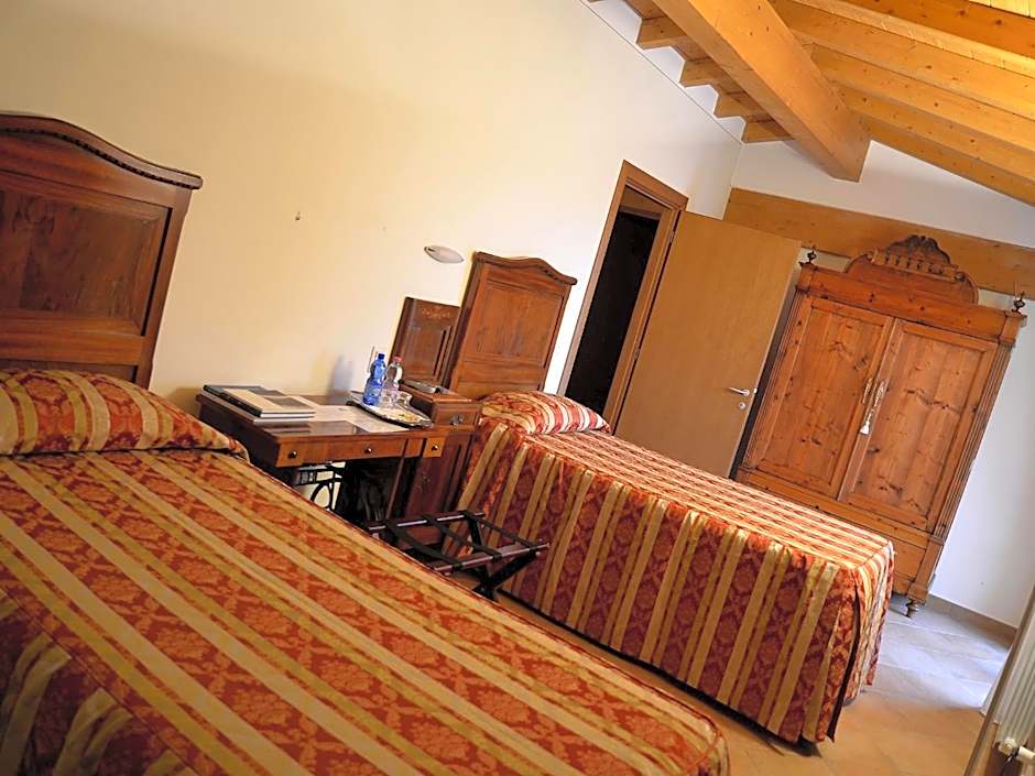 9 Muse Bed and Breakfast