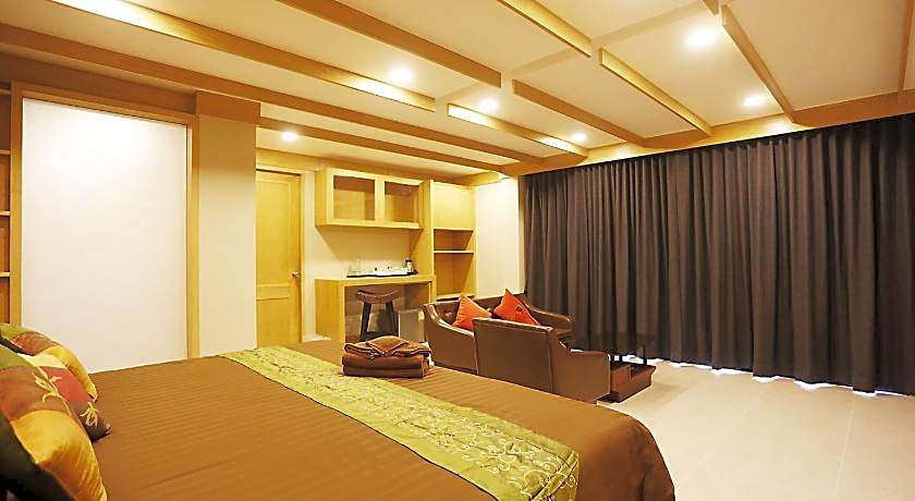 Hua Hin White Sand Hotel