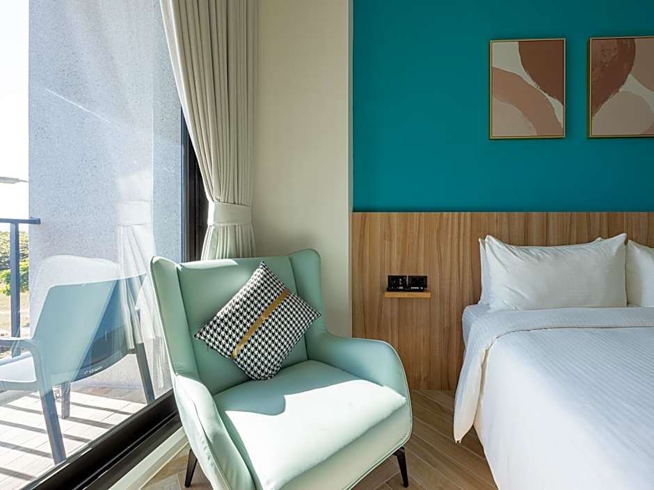 Kenting Sea Wall 130