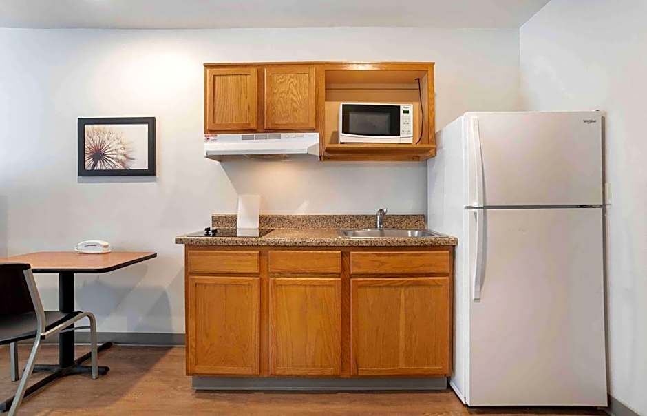 Extended Stay America Select Suites - Pensacola - Northeast