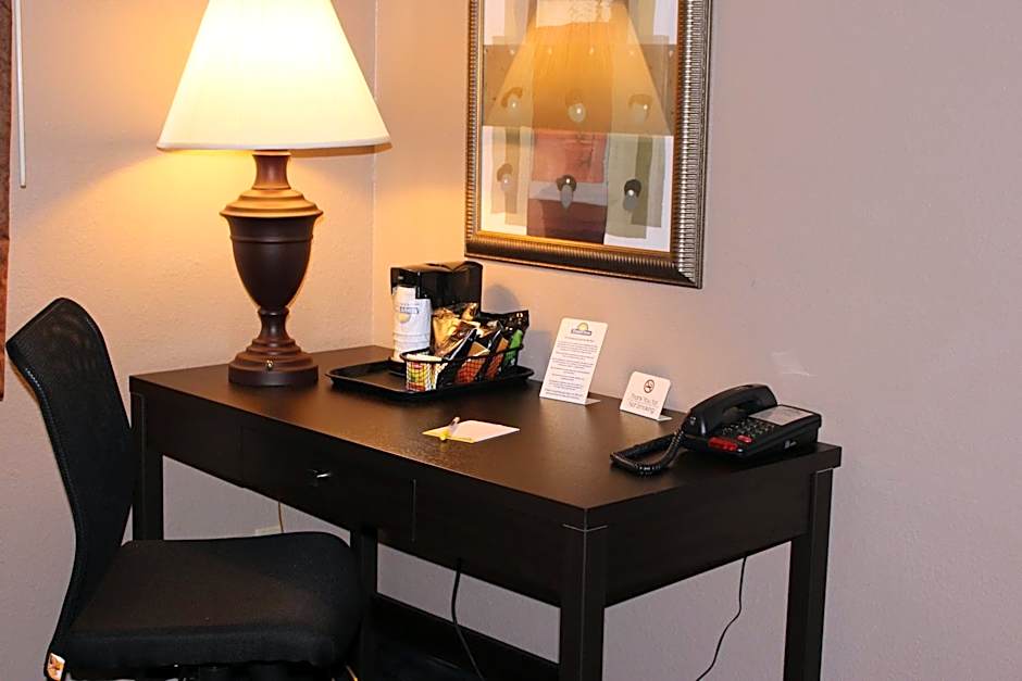 Days Inn by Wyndham Watertown