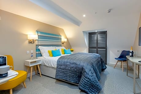 Superior Deluxe Double or Twin Room