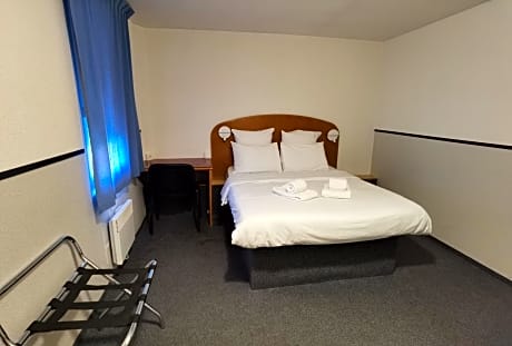 Double Room - Disability Access