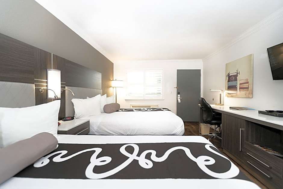 Rodeway Inn San Jose HWY-101 Tully Rd Exit