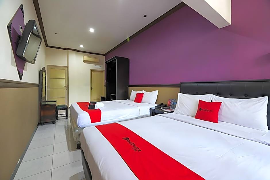 RedDoorz @ Urip Sumoharjo