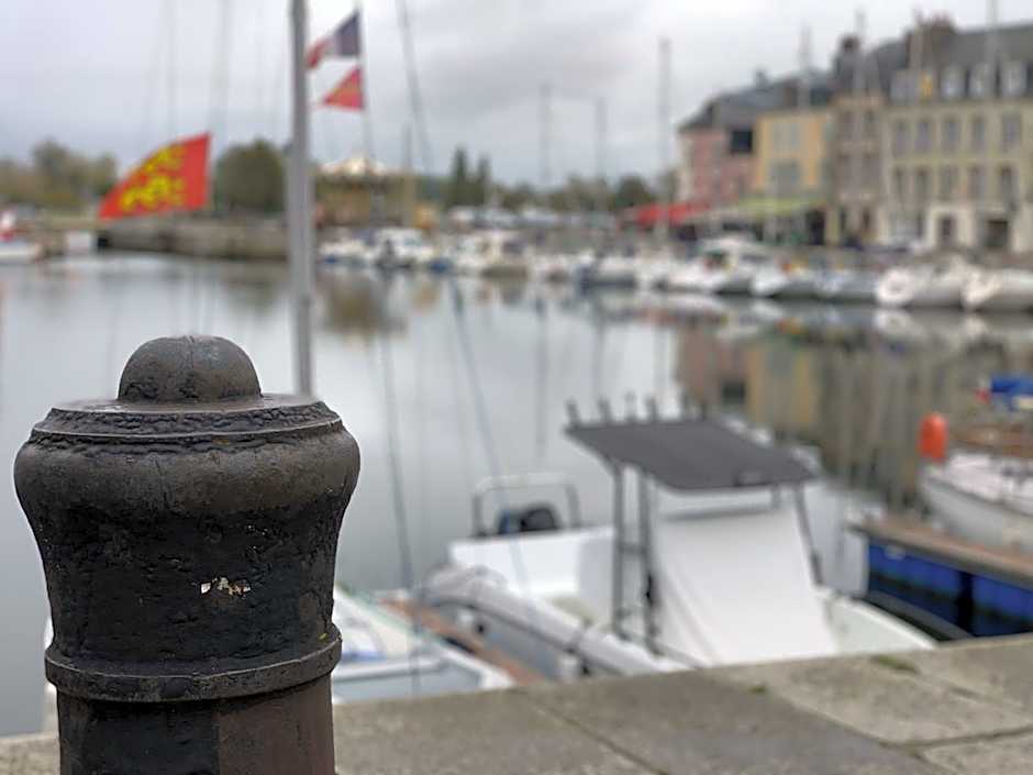 L'Ecole des Demoiselles