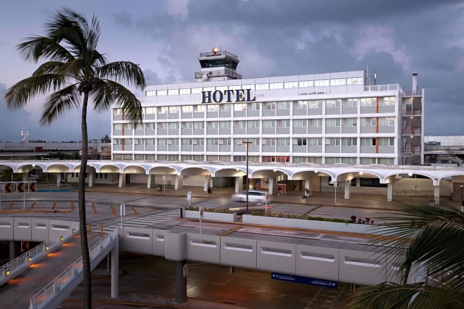 San Juan Airport Hotel