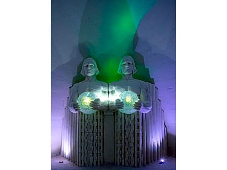 Lapland Hotels SnowVillage