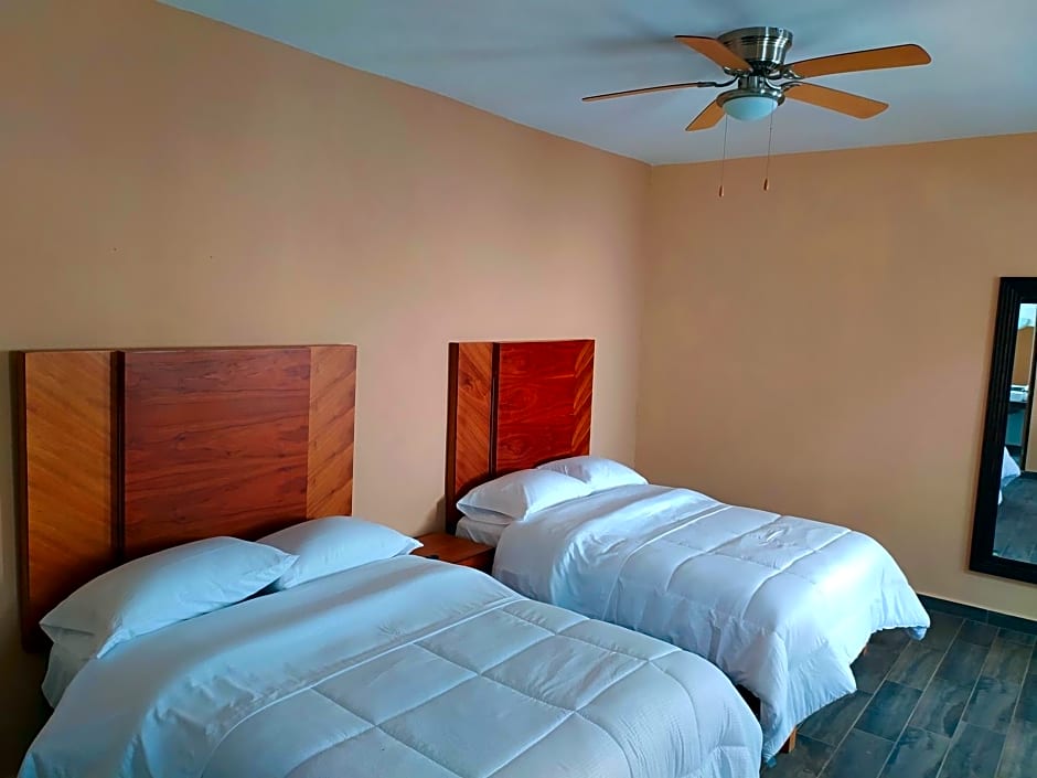 Oxi Hotel