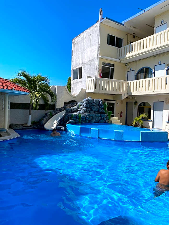 Hotel Playa de Oro - Enfrente de WTC y Plazas Comerciales