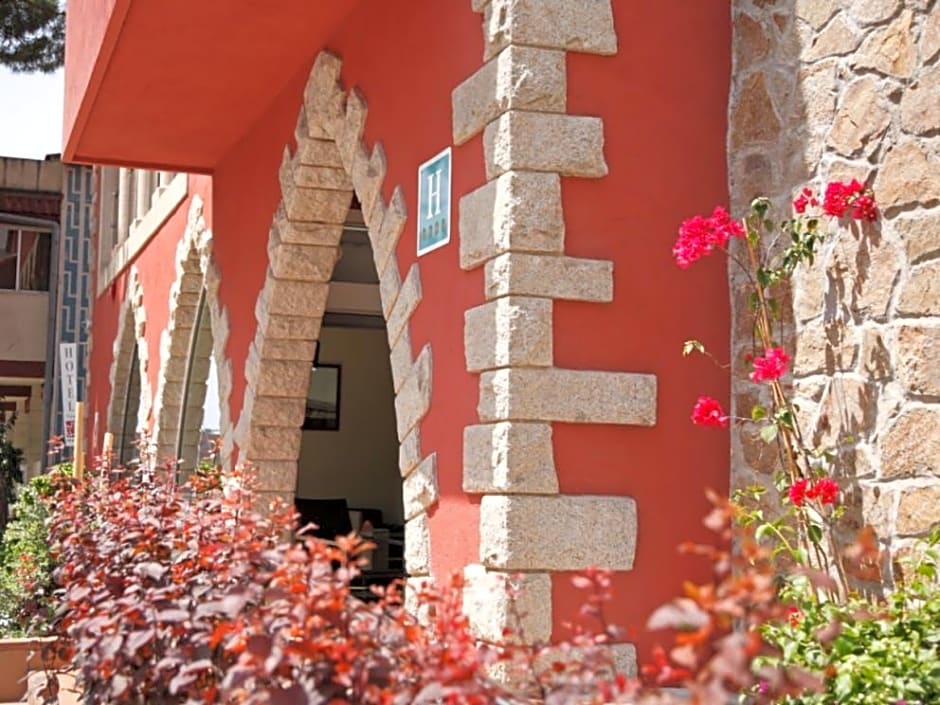 Photo 1 of 32 of Hotel Vilassar