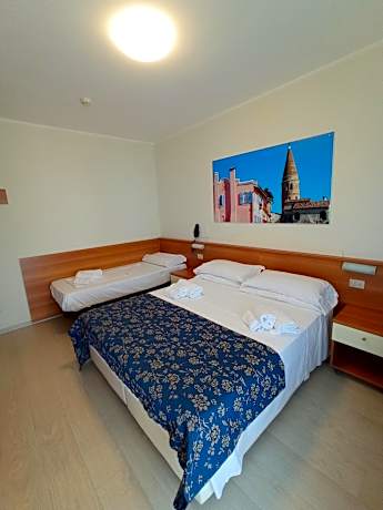 Triple Room with Garden View