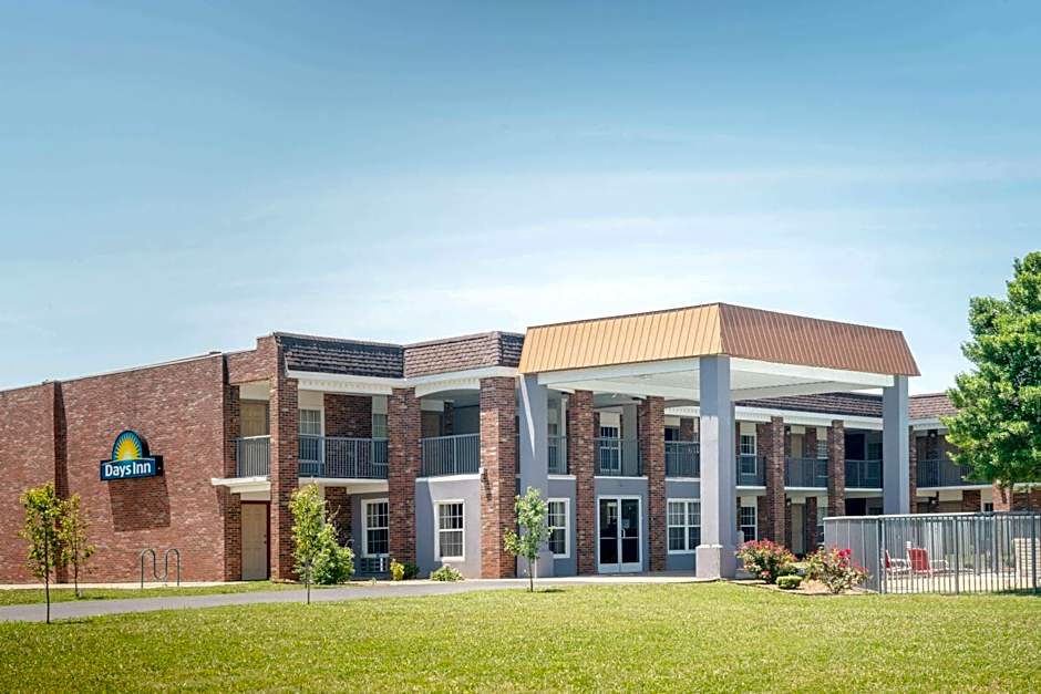 Days Inn by Wyndham Cave City