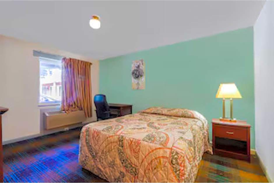Travelers Inn by OYO Beaver, Hwy 19