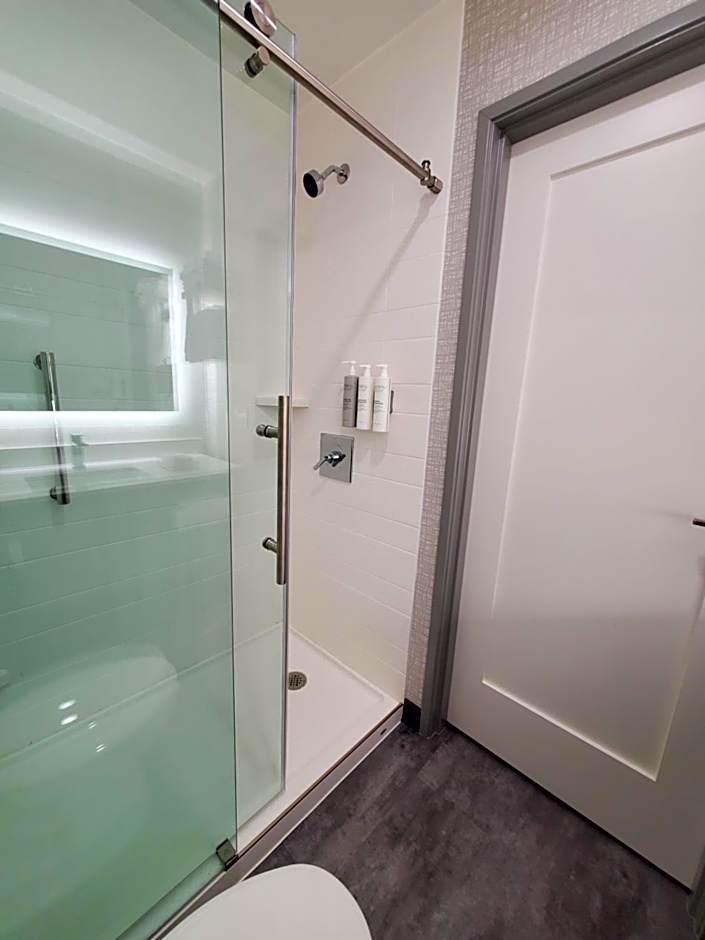 Hampton Inn By Hilton Olathe