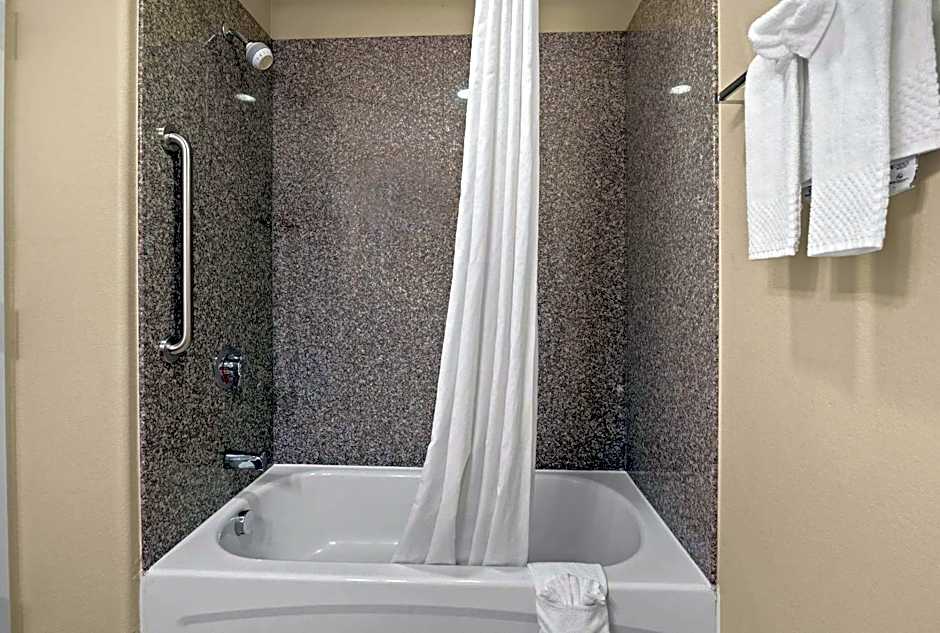 Mainstay Suites Houma