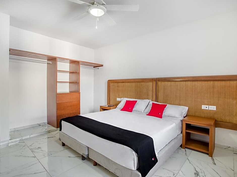 Capital O Hotel Yukon