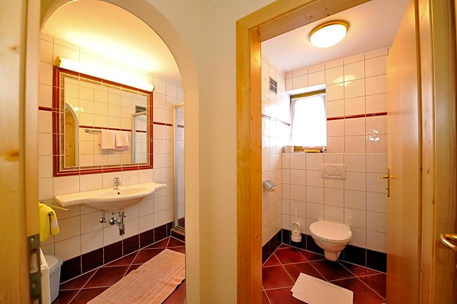 Hotel-Restaurant Schwaiger***