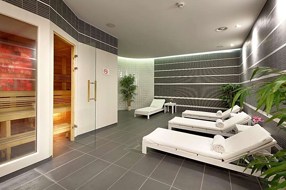 Eurostars Book Hotel