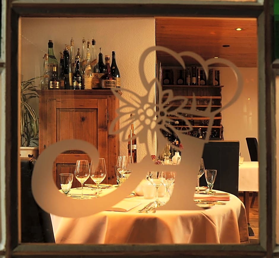 Alpenblick Hotel & Restaurant Wilderswil by Interlaken