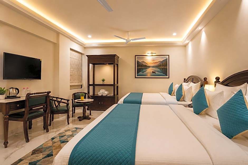 Hotel Sugandh Retreat