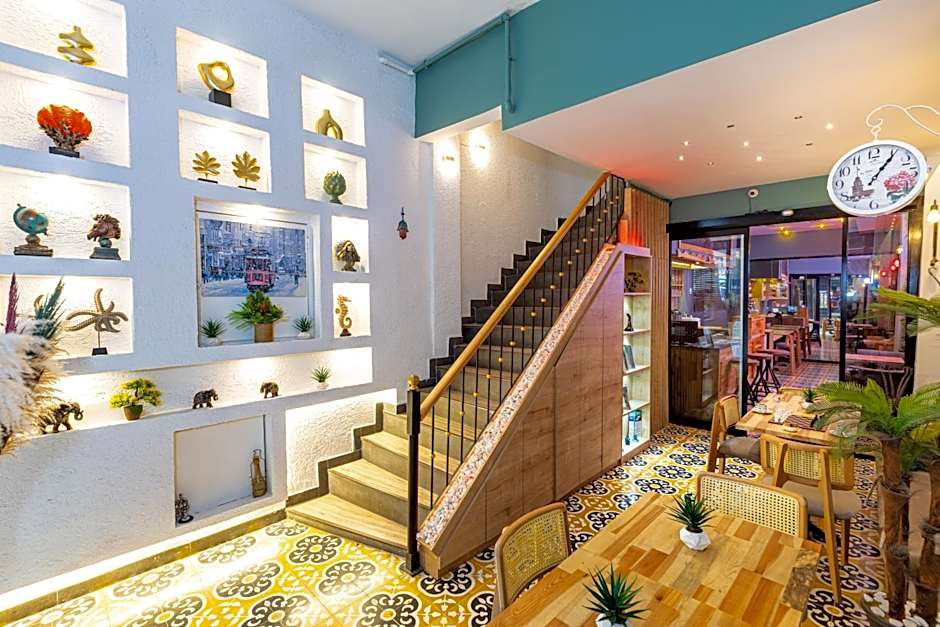 APOLLO HOTEL & APARTMENtS