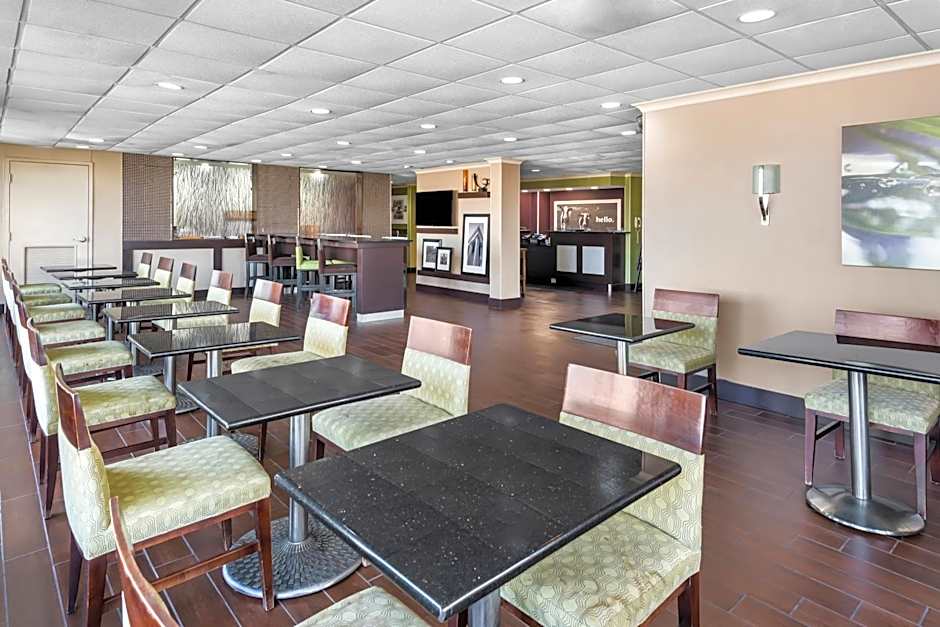 Hampton Inn By Hilton Indianapolis-Ne/Castleton