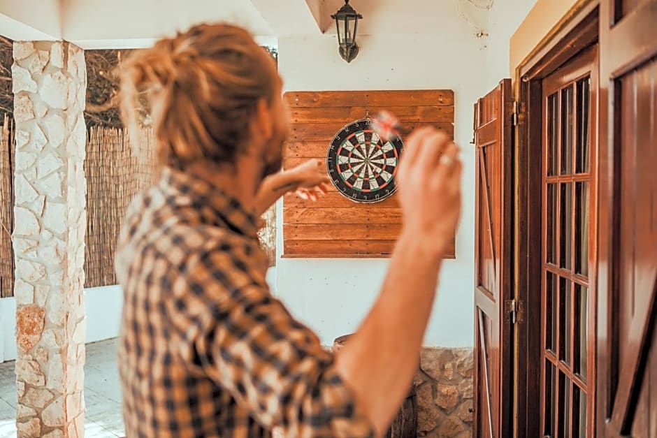 The Far End Surf House - Surf & Yoga Holidays