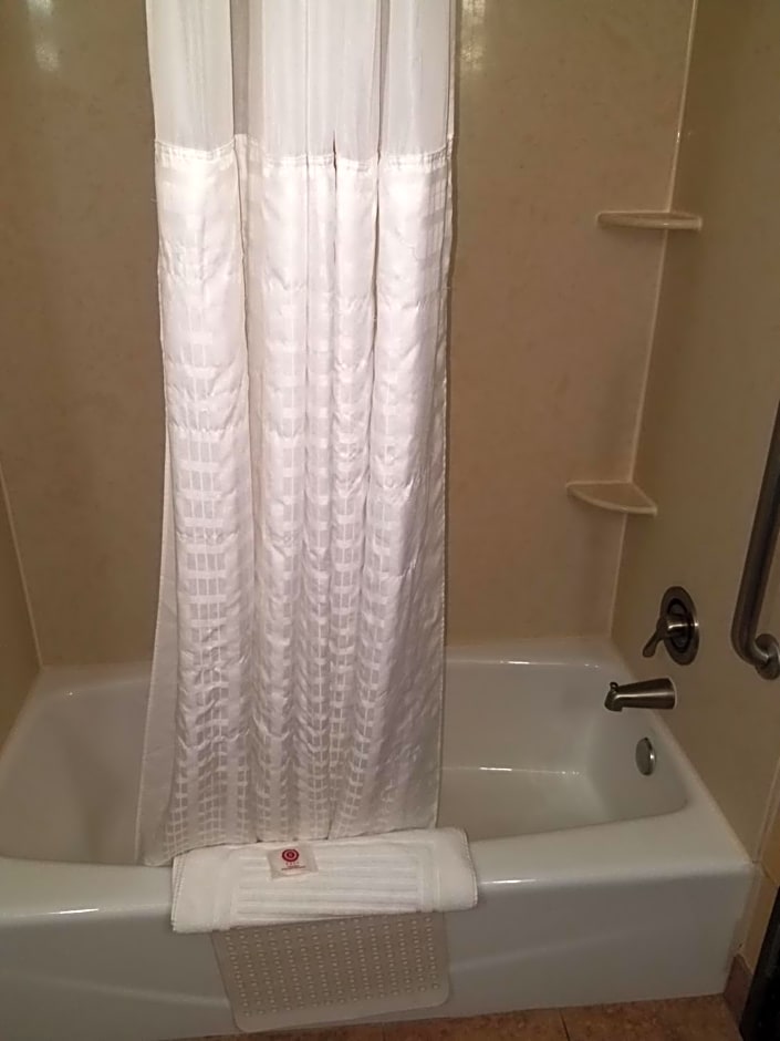 Comfort Suites Topeka Northwest