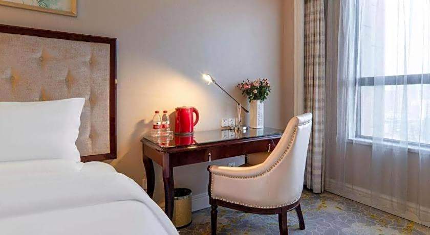 Yuncheng Jianguo Hotel