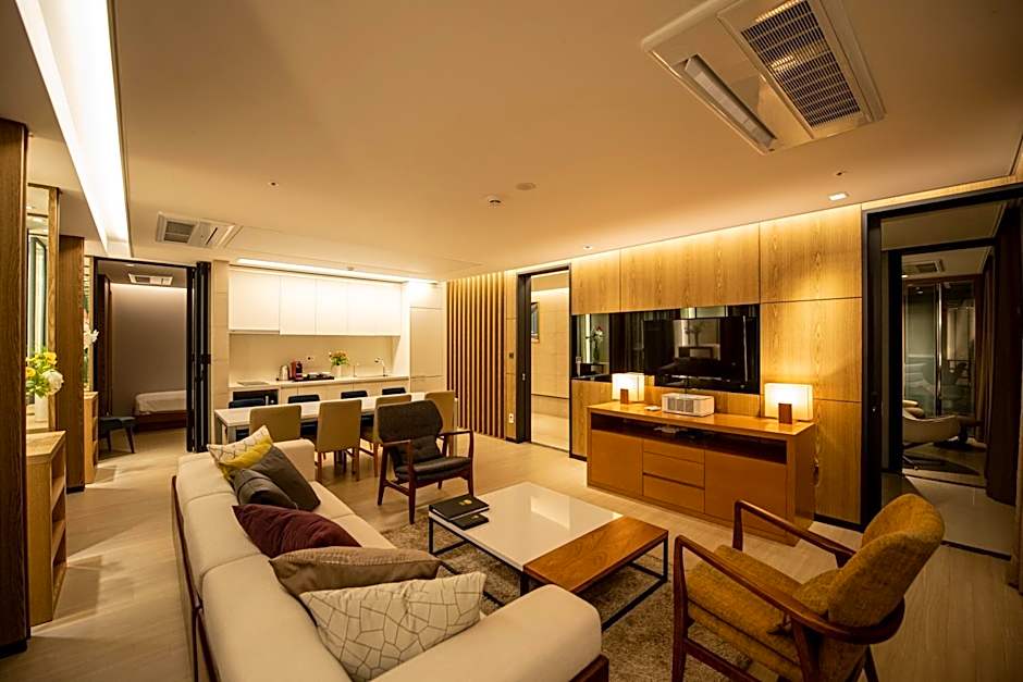 J One Hotel Cheongju