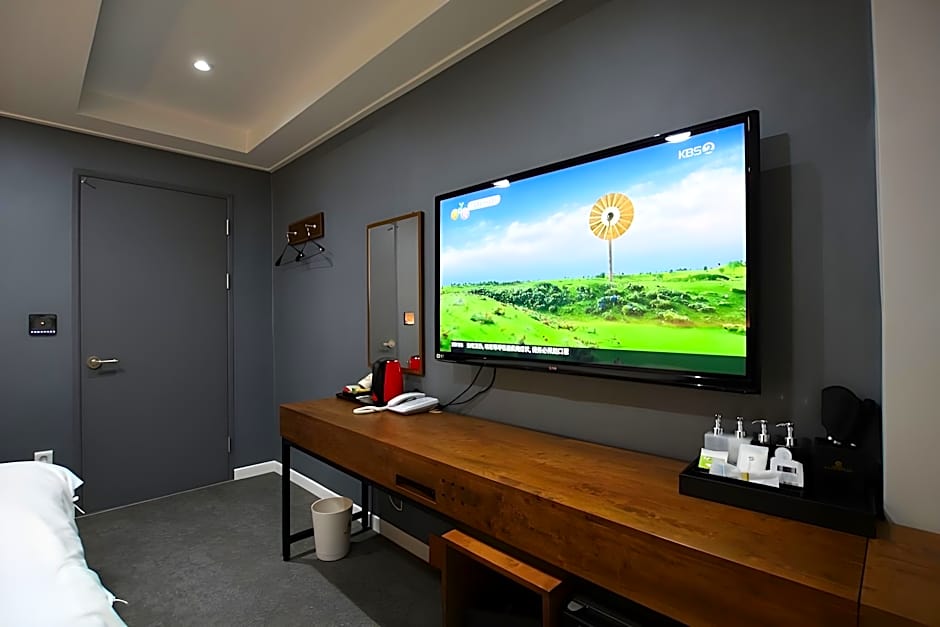 Hotel Valentine (Korea Quality)