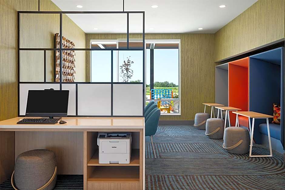 Tru by Hilton Kearney