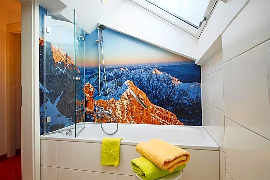 Hilleprandt - Adults Only