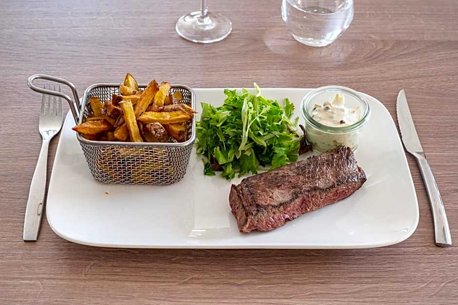 Brit Hotel Angers Parc Expo - L'Acropole