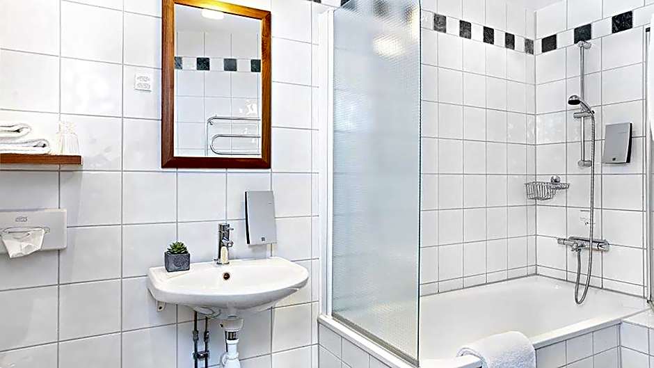 Home Hotel Temperance