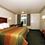 Cloverdale Wine Country Inn & Suites