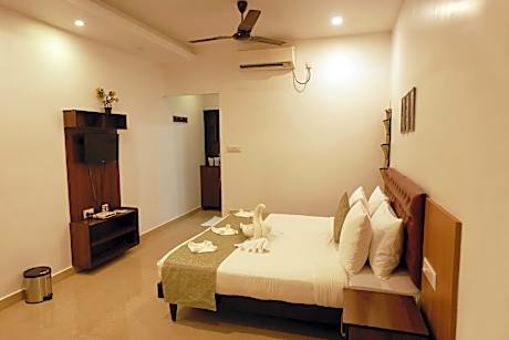Deluxe AC Room