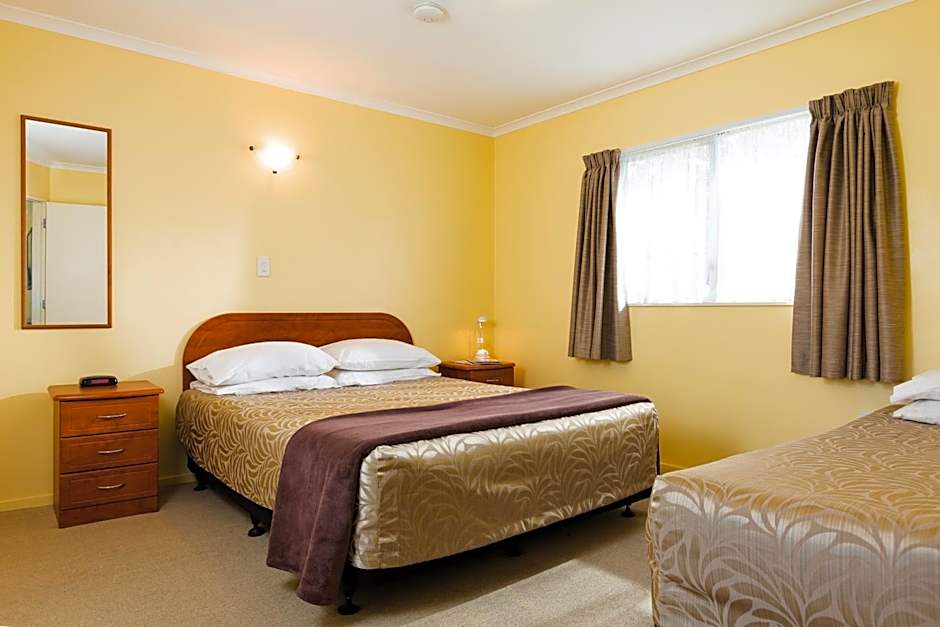 Elliotts Kapiti Coast Motor Lodge