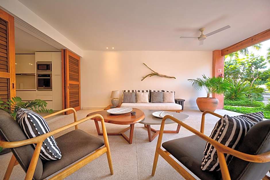 El Careyes Club & Residences