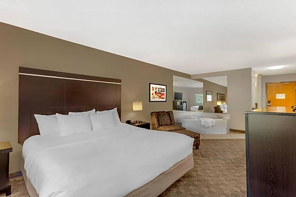 Comfort Inn Huntington near University area