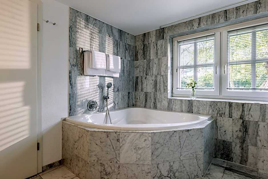 Romantik Hotel Neuhaus